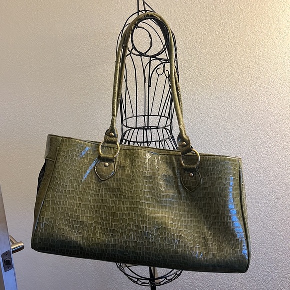 Backbone gator pet carrier - Picture 4 of 11